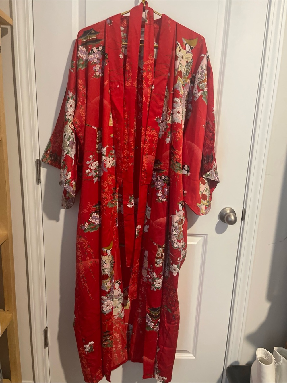 Red Floral Japanese-Style Kimono Robe Flowing sleeves. Floor Length